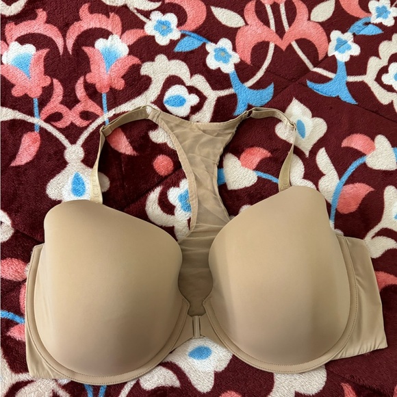 2 vs pink front close bras - Picture 1 of 7